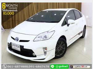 TOYOTA PRIUS 1.8 ปี 2014 ใช้เงินออกรถ 1 หมื่น