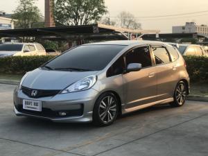 Honda Jazz JP 1.5 ตัว Top ปี12 รถบ้านเจ้าของขายเอง ทั้งประเทศมี 300 คัน