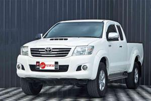 Toyota Vigo Champ Smart Cab 2.5 E VNT Prerunner ABS ปี2013 สีขาว เกียร์ออโต้