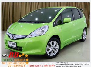 HONDA NEW JAZZ 1.3 HYBRID 2012 ใช้เงินเพียง 10,000 บาท
