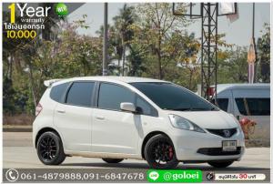 (ผ่อนเพียง 6,800 บ.) HONDA JAZZ 1.5 SV ออกรถ 10,000 บ.