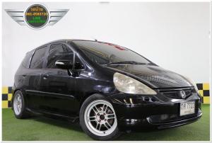 Honda Jazz 1.5 2005 ดาวน์ 5-10 เปอร์เซ็น*เครดิตดีฟรีดาว