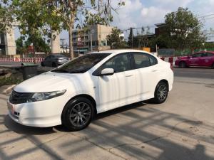 ขายรถบ้านผู้หญิงใช้สวยเดิมไม่มีชนไม่ติดแก็ส HONDA CITY 1.5 S AUTO 2011 สีขาวเบนซิน