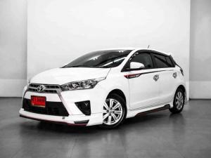 ขายรถ TOYOTA YARIS 1.2Gสีขาว เกียร์AT ปี2015 ราคาพิเศษ สุดคุ้มห้ามพลาด