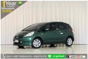 HONDA JAZZ 1.5 SV 2010 ใช้เงินออกรถ 1 หมื่นบาท