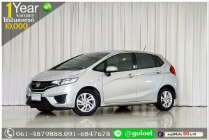 HONDA JAZZ 1.5​V 2014 ใช้เงินออกรถ 1 หมื่นบาท