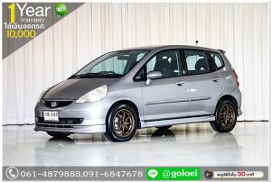 HONDA JAZZ 1.5 VTEC 2005 ใช้เงินออกรถ 1 หมื่นบาท