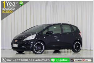 HONDA JAZZ 1.5 S 2009 ใช้เงิน 10,000 บ. ออกรถ