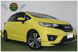 HONDA JAZZ 1.5 SV ปี2015 ดาวน์ 5-10 เปอร์เซ็น