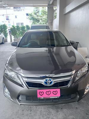 Toyota Camry Hybrid ปี 2014