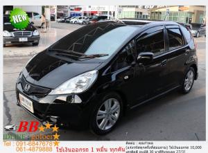 HONDA JAZZ 1.5 S 2012 ใช้เงินออกรถ 10,000 บ.