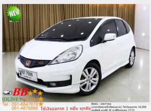 HONDA JAZZ 1.5 SV 2011 ใช้เงินออกรถ 10,000 บ.