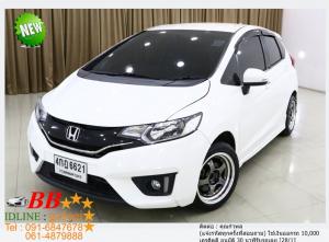 HONDA NEW JAZZ 1.5 SV 2015 ออกรถ 10,000 บาท