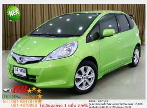 HONDA JAZZ 1.3 HYBRID 2012 ใช้เงินออกรถ 10,000 บ.