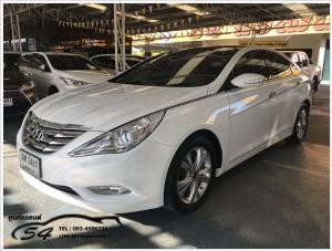 HYUNDAI SONATA SPORT 2.0 S AT ปี 2012  ออกรถ 10,000 บาท