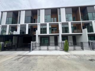 รหัสC7198 ให้เช่าทาวน์โฮม 3ชั้น โครงการบ้านกลางเมือง นอร์ธ ราชพฤกษ์ ท่าอิฐ ปากเกร็ด นนทบุรี