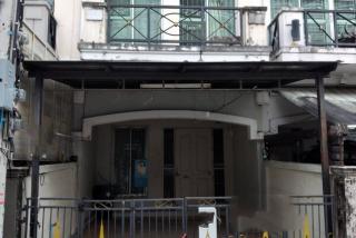ขายทาวน์โฮม บ้านกลางเมือง THE PARIS พระราม 9 บางกะปิ