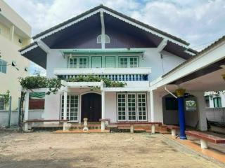 ขายบ้านเดี่ยว 2 ชั้น 101 ตรว. หมู่บ้านสวนสน ซอยรามคำแหง 60 เข้าออกรามคำแหง และถนนกรุงเทพกรีฑา