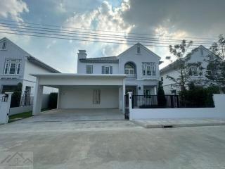 HR 10040 ให้เช่าบ้านเดี่ยว 2 ชั้น 75 ตรว. วิลลาจจิโอ 3 ศรีนครินทร์ บางนา Villaggio 3 Srinakarin-Bangna ใกล้เมกะบางนา