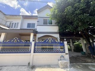 รีโนเวทใหม่ ไม่ต้องปวดหัวแต่งเพิ่ม ขายทาวน์โฮมหลังมุม 46.7 ตร.วา 4 ห้องนอน สินทวีการ์เด้น 1/2 พระราม 2