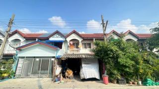 หมู่บ้านจิตรัตนา บางบัวทอง - สุพรรณบุรี จ.นนทบุรี ขายทาวน์เฮ้าส์ 2 ชั้น ราคาเบาๆ พร้อมอยู่!