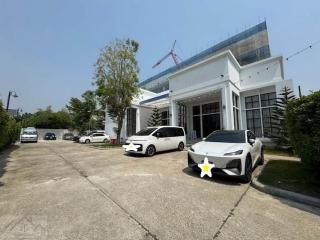 ตึก - ราคาดีเยี่ยม กรุงเทพ