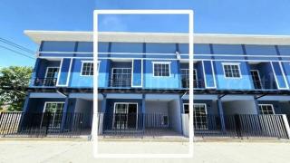 ทาวน์โฮม 2 ชั้น โครงการถนนเลียบคลองบางเดื่อ บ้านสวย พร้อมครัว ที่จอดรถ