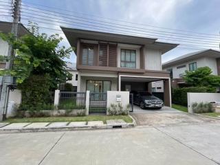 BH4237 ให้เช่าบ้านเดี่ยวหรู บุราสิริ กรุงเทพกรีฑา บ้านใหม่เฟอร์นิเจอร์ครบ พร้อมเข้าอยู่ ใกล้ Brighton College และ Wellington College
