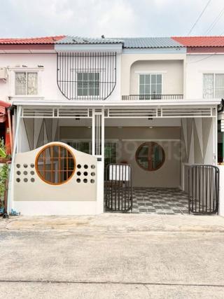 ขายทาวน์เฮ้าส์ 2 ชั้น มบ.กิตติชัยวิลล่า 11 คู้ซ้าย หนองจอก เนื้อที่ 26 ตรว 4นอน 2น้ำ บ้านสวยตกแต่งครบพร้อมอยู่