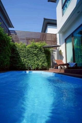 ขาย 18.9 ล้าน Palm Springs Privato #หางดง Modern Luxury Pool Villa พร้อมเข้าอยู่! ทำเลศักยภาพ #ใกล้สนามบิน เพียง 10 นาที