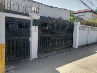 T26-540 ขาย บ้าน - ห้องนอน 5 ห้อง ห้องน้ำ 4 ห้อง ชั้นทั้งหมด 2 ชั้น