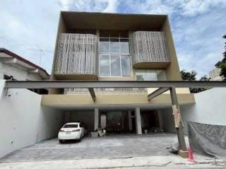 ให้เช่า Residential Home Office รัชดา 32 ใกล้MRTลาดพร้าว ทำเลศักยภาพใจกลางเมือง เหมาะสำหรับบริษัท, คลินิกความงาม, Studio, Office ผู้บริหาร