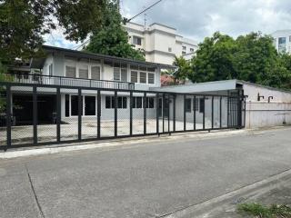 T25-817  ขาย ที่ดิน - กรุงเทพ วัฒนา    ชั้นทั้งหมด 1 ชั้น