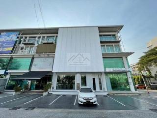 ขายอาคารสำนักงาน4ชั้น2คูหาโครงการH-Cape1สุขาภิบาล2ประเวศ ตกแต่งหรูหราใกล้สนามบินสุวรรณภูมิ