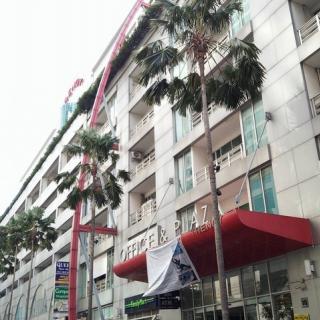 ให้เช่า สำนักงาน อาคารเดอะเทรนดี้ 1 งาน 100 ตารางวา กรุงเทพ วัฒนา    ชั้นทั้งหมด 1 ชั้น 25000 บาทต่อเดือน