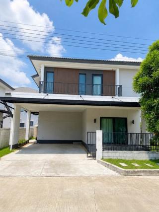 ให้เช่าบ้านเดี่ยว 2 ชั้น 50 ตรว. 3 ห้องนอน โครงการ Centro อ่อนนุช-สุวรรณภูมิ ใกล้สนามบินสุวรรณภูมิ