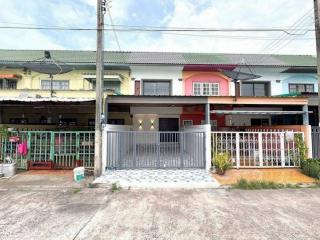 ายทาวน์เฮาส์ 2 ชั้น หมู่บ้านเรือนแก้ว ใกล้เครือสหพัฒน์ แหลมฉบัง TP-H2207