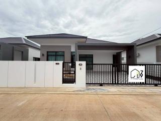 ให้เช่าบ้านเดี่ยว บ้านใหม่ มือ1 ซอย5 นิคมพัฒนา ระยอง พร้อมเฟอร์นิเจอร์ครบ