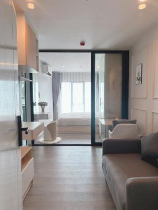 ให้เช่าคอนโด Regent Home Wutthakat – ห้องใหม่มือหนึ่ง ชั้น 25 วิวสูง เดินไป BTS เพียง 180 เมตร!
