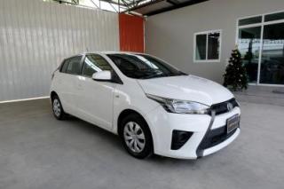 TOYOTA YARIS 1.2 J 2015 