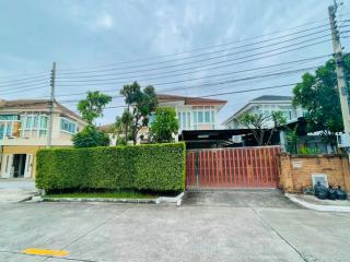 ขายบ้านเดี่ยว 2 ชั้น 86 ตรว. 4 ห้องนอน โครงการ เลอ นีโอ ทู วงแหวน-ศรีนครินทร์ LE NEO II SRINAKARIN ใกล้ทางขึ้นทางด่วน เพียง 1 กม.