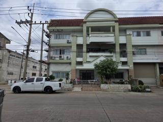  ให้เช่าโรงงานพร้อมออฟฟิศ 3 ชั้น  980 ตารางเมตร โครงการ Factory Land 1 พุทธมณฑลสาย 5