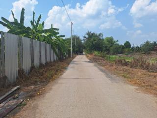ขายที่ดินพร้อมสิ่งปลูกสร้าง 2-3-0 ไร่ หน้ากว้างติดถนน 47 เมตร อ.ลาดบัวหลวง จ.พระนครศรีอยุธยา