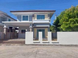 ให้เช่าบ้านเดี่ยว 2 ชั้น พร้อมเฟอร์นิเจอร์ครบหมู่บ้านศรีเทพไทยพาร์ควิลล์ สิริโสธร