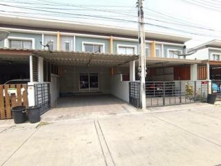 ขายบ้านทาวโฮม 2 ชั้น มบ.ไลฟ์ทาวโฮม Iife Townhome อ.บ้านบึง จ.ชลบุรี