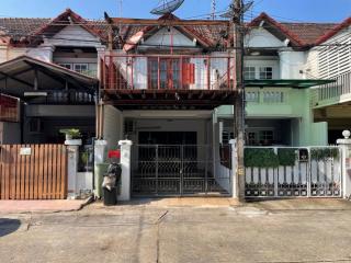 ให้เช่าทาวน์เฮ้าส์ 2 ชั้น 18 ตรว. 2 ห้องนอน บางนาตราด 56 แต่งสวย เฟอร์พร้อมอยู่ ใกล้เซ็นทรัลบางนา