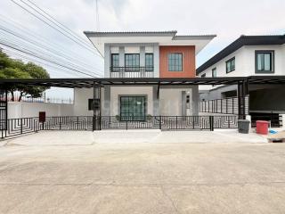ขายบ้านเดี่ยว 2 ชั้น หมู่บ้านพร้อมพัฒน์ 1 รีโนเวทใหม่ พร้อมอยู่ มีห้องนอนชั้นล่าง เนื้อที่ 40 ตรว 4นอน 3น้ำ