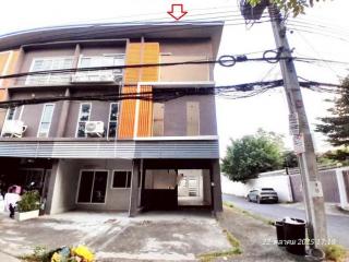 ขายทาวน์เฮ้าส์ ซอย นวมินทร์ 111 แยก 15 ถนน นวมินทร์ บึงกุ่ม กรุงเทพ