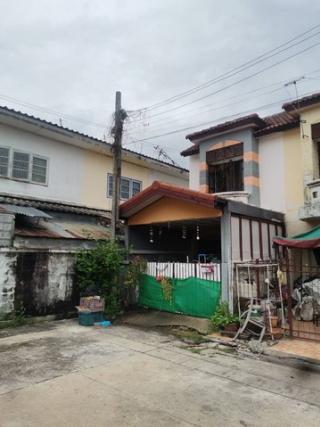  ขายทาวน์เฮ้าส์ 2 ชั้น โครงการ นันทิชา 4  อำเภอไทรน้อย นนทบุรี