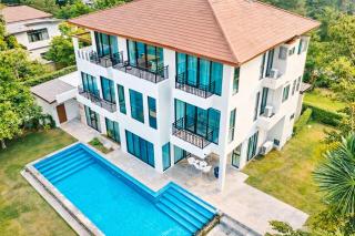 ม.นานาชาติแสตมฟอร์ด 250ม. 200ตร.วา. 650ตร.ม.พระราม9 Pool Villa เฟอร์ครบ 6นอน 4ปีมีครั้ง สนามกอล์ฟ กรุงเทพกรีฑา 800ม. คฤหาสน์ 3ชั้น 6น้ำ 